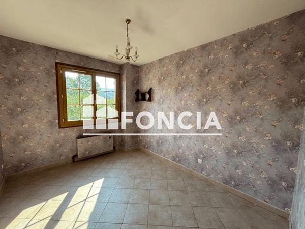 À vendre Maison 6 pièces 142 m² - Barrême 04330