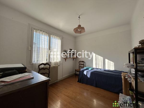 Maison 10 pièces - 219 m²