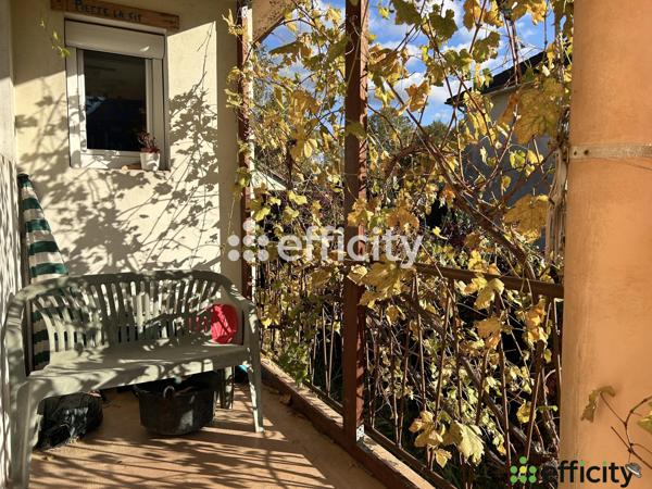 Maison 10 pièces - 219 m²