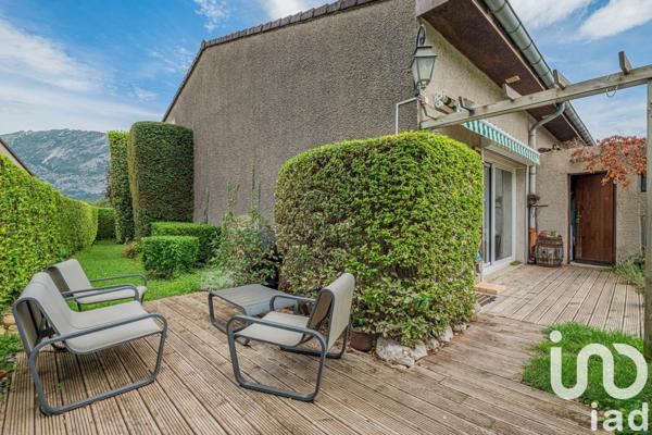 Maison 6 pièces de 105 m² à Sassenage (38360)