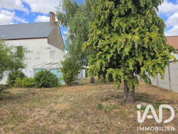 Immeuble à vendre 190 m² Ingré