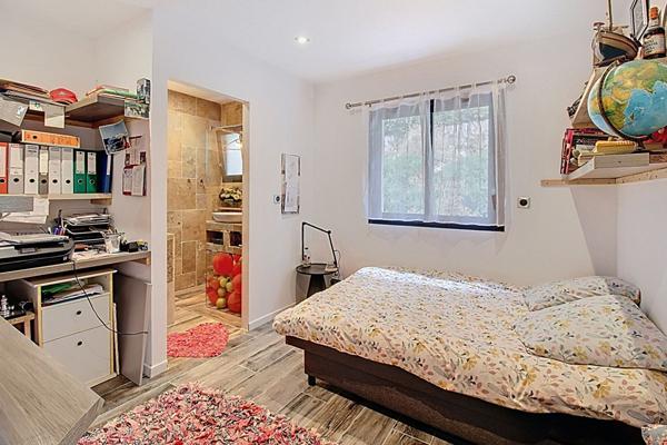 À VENDRE EN EXCLUSIVITÉ - VIAGER OCCUPÉ DRAGUIGNAN MAISON RÉCENTE AVEC T2 INDÉPENDANT