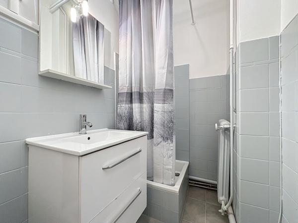 Nice (06000) STUDIO A LOUER AVEC BALCON- Au cœur du quartier recherché de la Libération