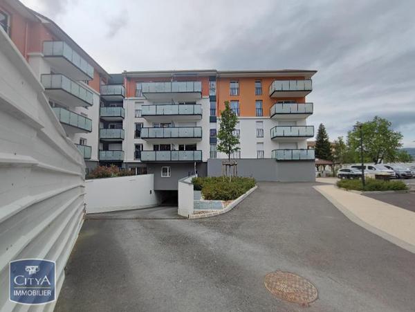 Location parking Annecy (74)