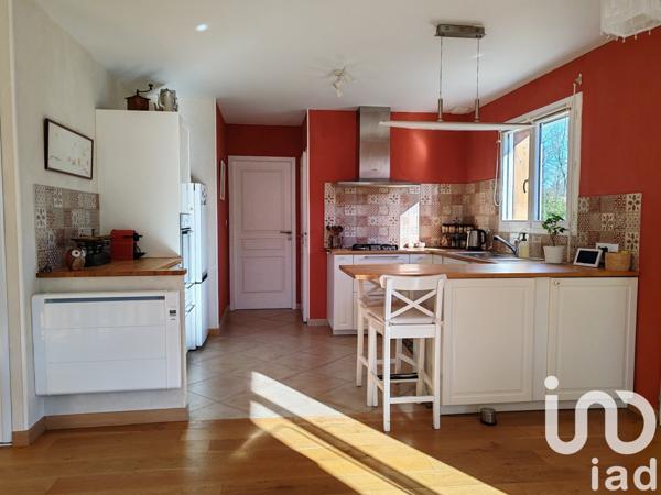 Maison 5 pièces de 115 m² à Cestas (33610)