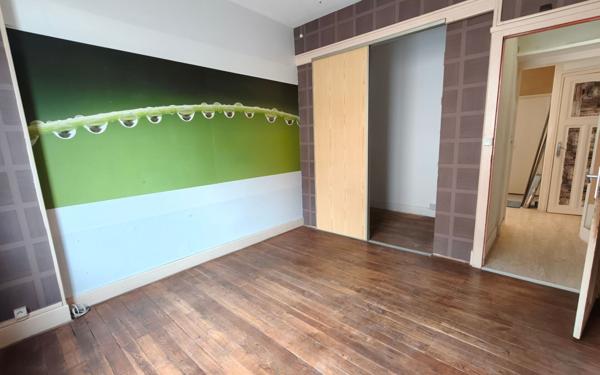 Appartement à vendre    4 pièces • 83 m2 Grenoble