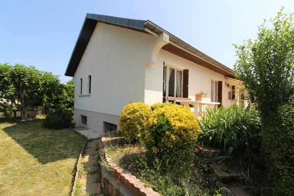 Maison
                                                                                                                                                                                                                                                                                                                        5 pièce(s)                                                                                                                                                                                                          3 chambre(s)                                                                                                                                                                                                          125  m²