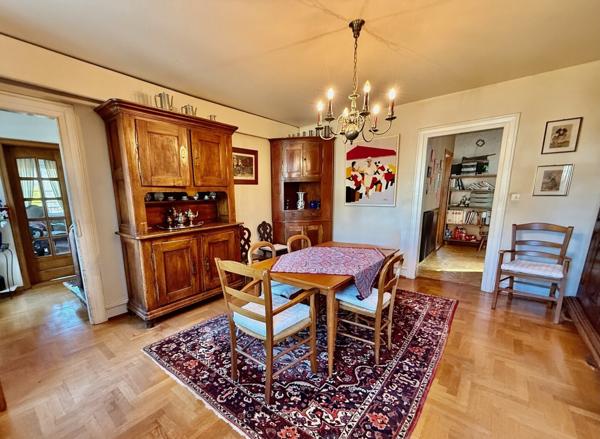 Rare -Maison de caractère de 178M2 + 2 F2 + 1 Atelier