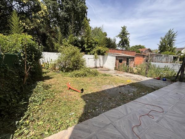 Maison 15 pièces - 300 m²