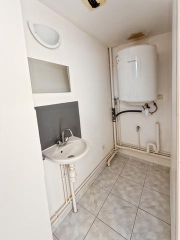 Corbeil-Essonnes (91100) A louer - Duplex Corbeil-Essonnes 685.34€