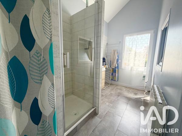 Maison à vendre 9 pièces 225 m² Villejuif