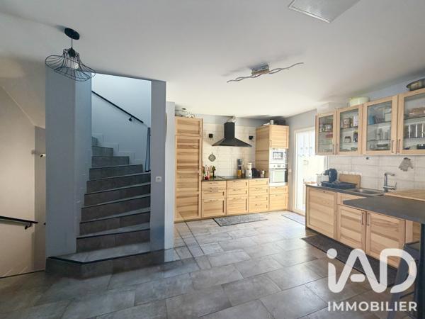 Maison à vendre 9 pièces 225 m² Villejuif