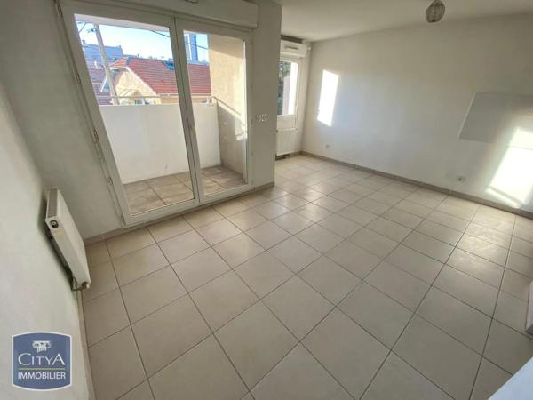 Appartement à louer 1 pièce 27.57m²