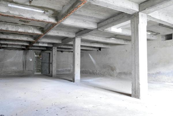 ENSEMBLE DE BATIMENTS