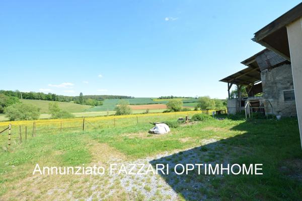 Proche de la Belgique et du Luxembourg, une maison d’habitation de 125 m² habitables (3 chambres) sur une parcelle de 688 m² !
