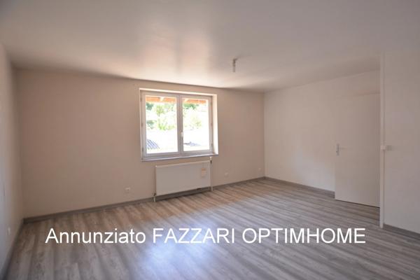 Proche de la Belgique et du Luxembourg, une maison d’habitation de 125 m² habitables (3 chambres) sur une parcelle de 688 m² !