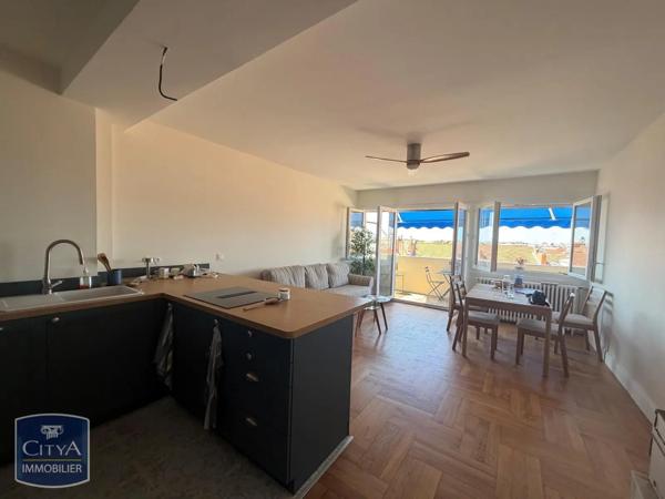 Appartement à louer 2 pièces 55.17m² Nice (06000)