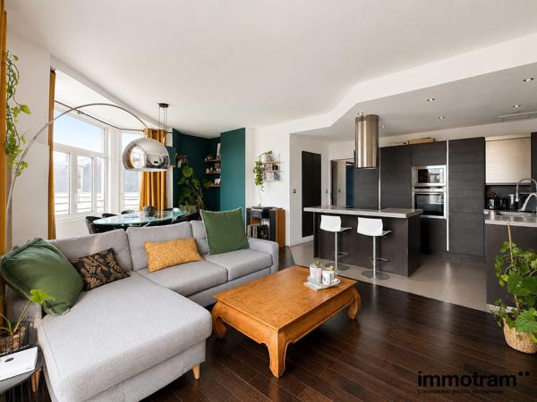 Vente Appartement 82m2 - 2 chambre(s) - Marcq en Baroeul, Croisé Laroche • Réf. VA27381