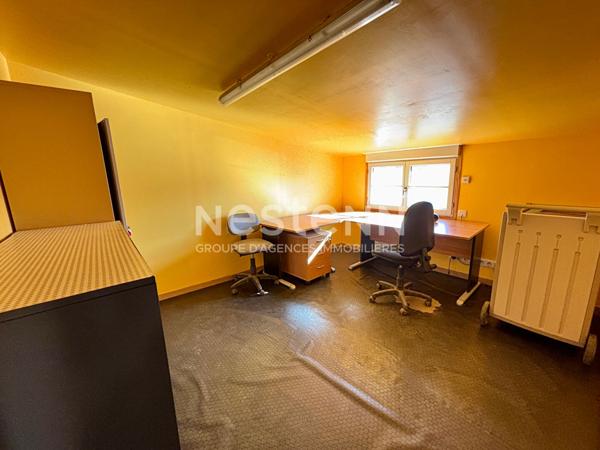 Entrepôt à vendre à LYS HAUT LAYON - Opportunité rare - D5895