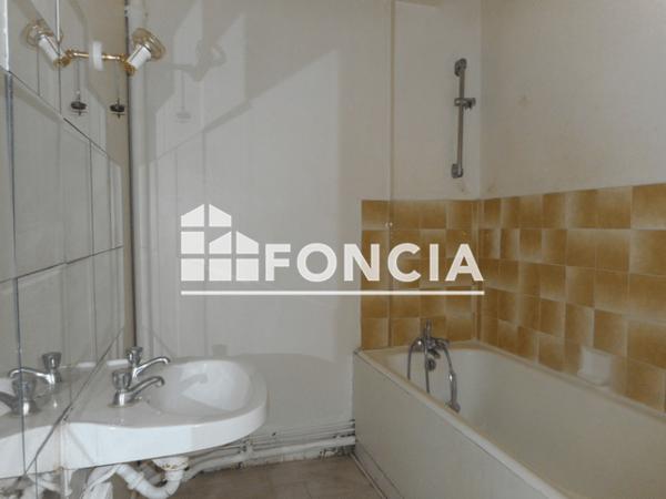 Location Appartement 4 pièces 59.85 m² - 3 AVENUE DE TOURVILLE Caen 14000