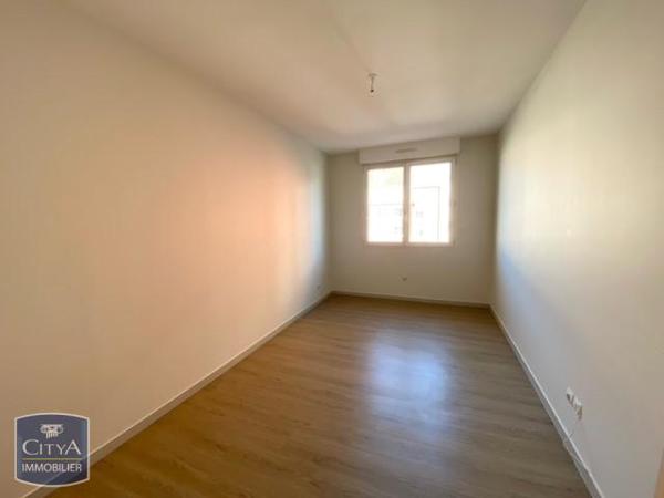 Appartement à louer 4 pièces 91.91m²