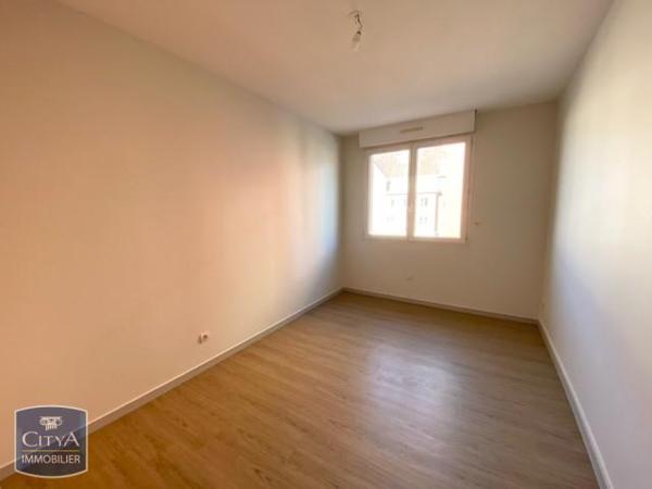 Appartement à louer 4 pièces 91.91m²