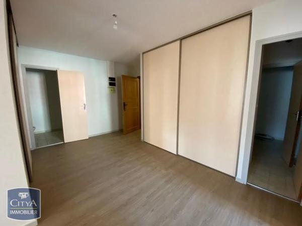 Appartement à louer 4 pièces 91.91m²