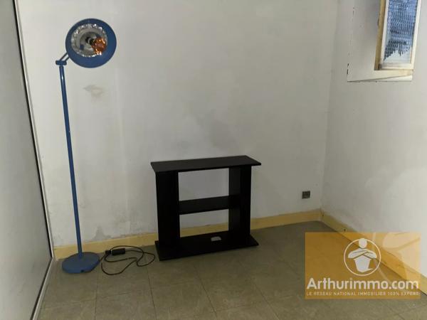 Location                                                      Local commercial
                        
                     5 pièces                      88 m2                     à Marvejols