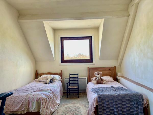 Longère extrêmement spacieuse, entièrement rénovée