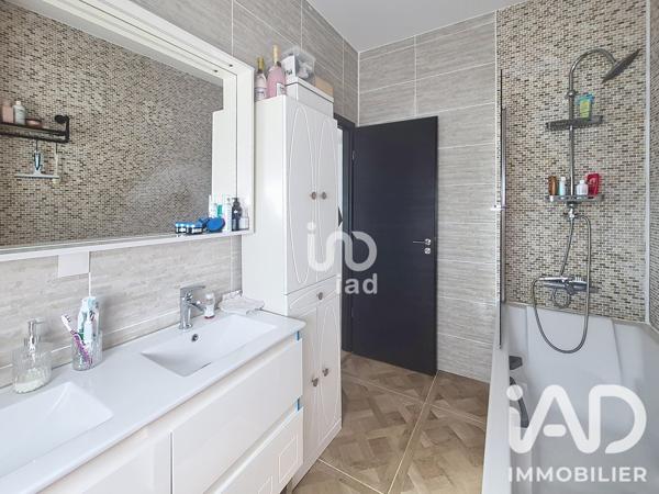 Maison à vendre 6 pièces 157 m² Hébécourt