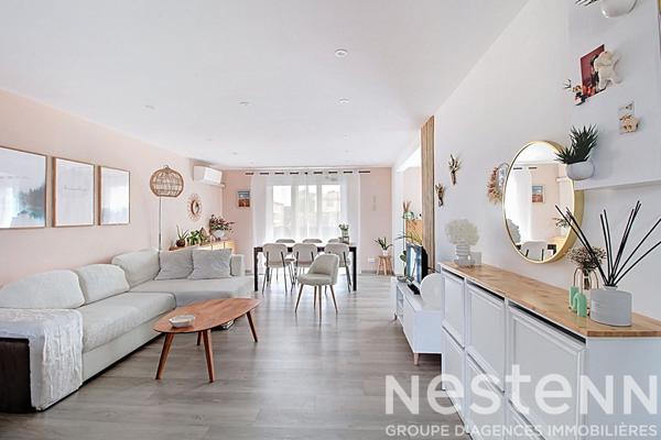 A VENDRE Appartement 77m² refait à neuf avec terrasse et stationnement