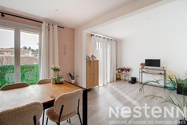 A VENDRE Appartement 77m² refait à neuf avec terrasse et stationnement