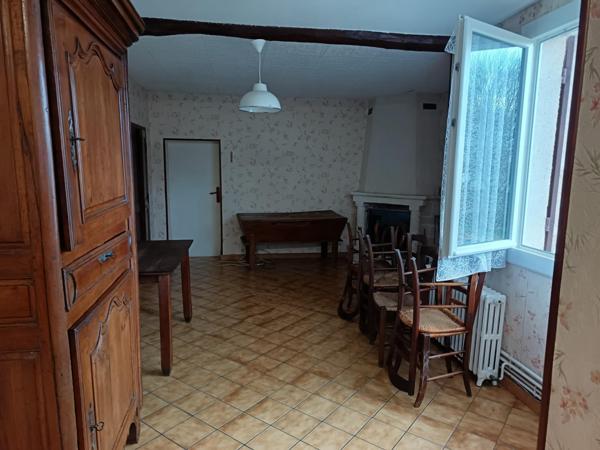 Au calme, maison de plain-pied, deux chambres, jardin