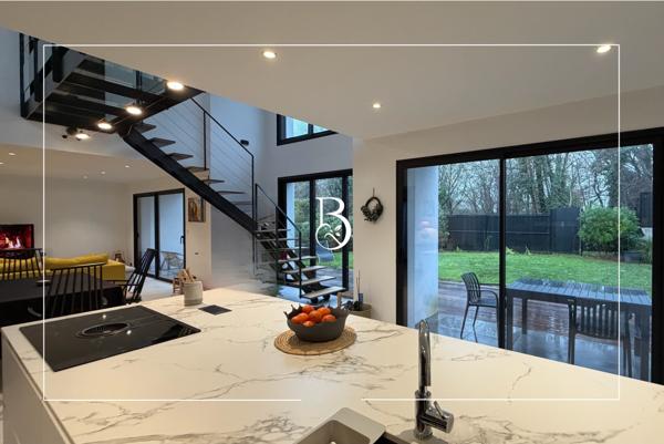 Maison contemporaine côté forêt