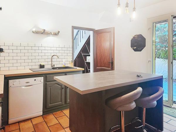 Maison à TRELISSAC, 24750 - 5 pièces 149m²