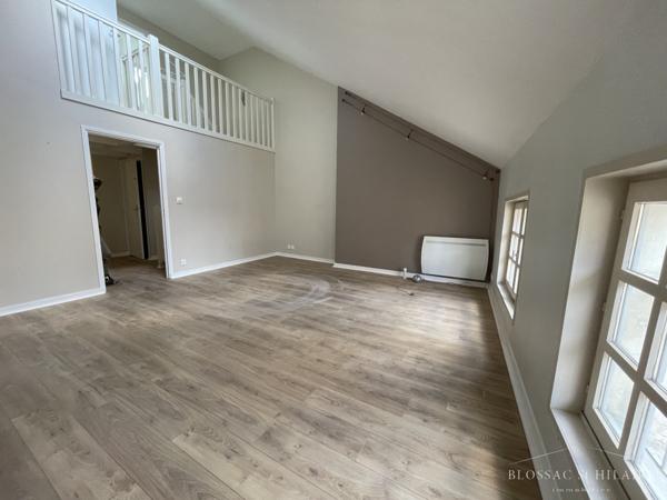 Appartement de 66.2m² avec 2 chambres en location à Poitiers