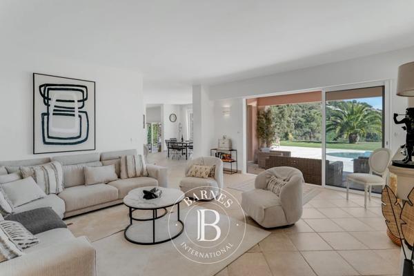 Grimaud, Maison 5 Chambres -  200 m² à vendre