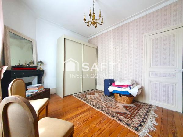 Vivez Fontainebleau autrement : 228 m² d’espace, une terrasse ensoleillée et un jardin privé… le tout au centre-ville