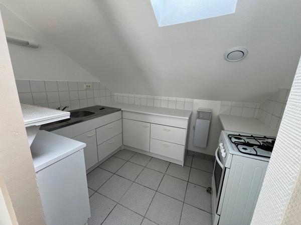 Appartement à louer 455 € CC Bessines-sur-Gartempe 2 p 49 m² DPE D