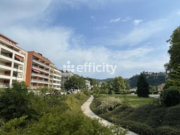 Appartement 2 pièces - 45 m² Exclusivité efficity