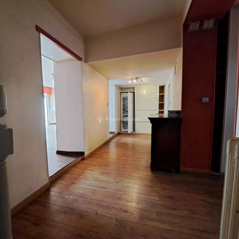 Location                                                      Maison
                        
                     6 pièces                      179 m2                     à Carmaux