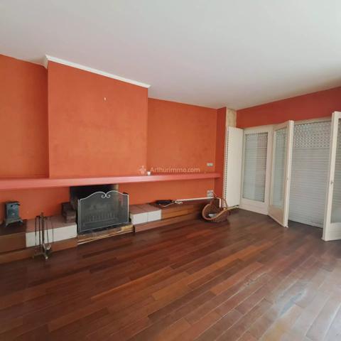 Location                                                      Maison
                        
                     6 pièces                      179 m2                     à Carmaux