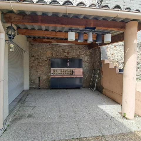 Location                                                      Maison
                        
                     6 pièces                      179 m2                     à Carmaux