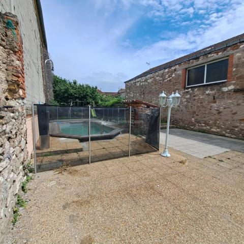 Location                                                      Maison
                        
                     6 pièces                      179 m2                     à Carmaux