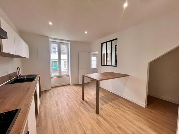 Location maison Pontivy : 950 € - AJP Immobilier Pontivy