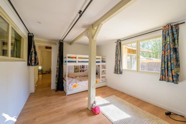 Maison à vendre 488 800 € Mios 5 p 190 m² DPE C