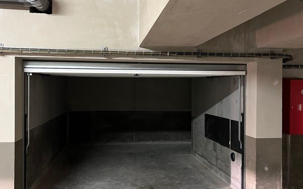 Stationnement à louer    Strasbourg