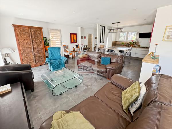 EXCLUSIVITE - Les Pennes Mirabeau - Maison T4 avec jardin et piscine  et garage au CALME ABSOLU