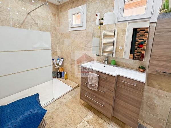 EXCLUSIVITE - Les Pennes Mirabeau - Maison T4 avec jardin et piscine  et garage au CALME ABSOLU