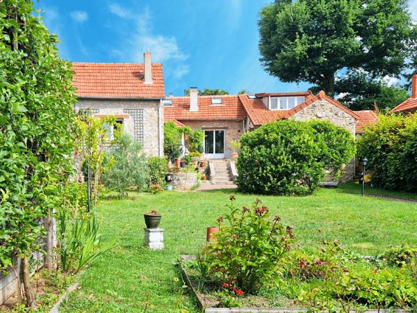 Lardy (91510) Maison - 193 m² - 9 pièces